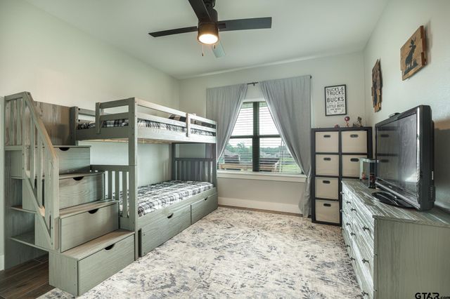 16215 Tulare, Lindale, TX 75771