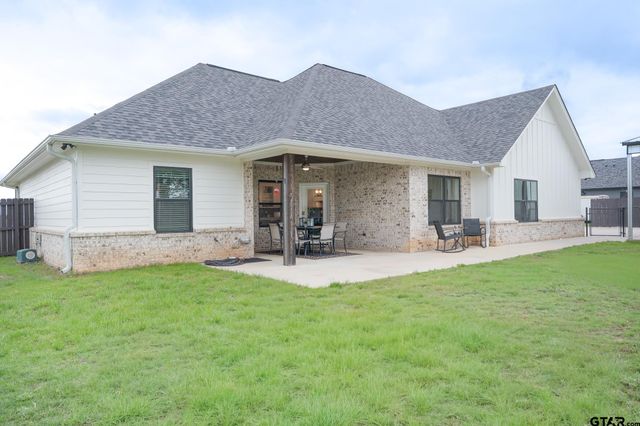 16215 Tulare, Lindale, TX 75771