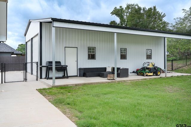 16215 Tulare, Lindale, TX 75771