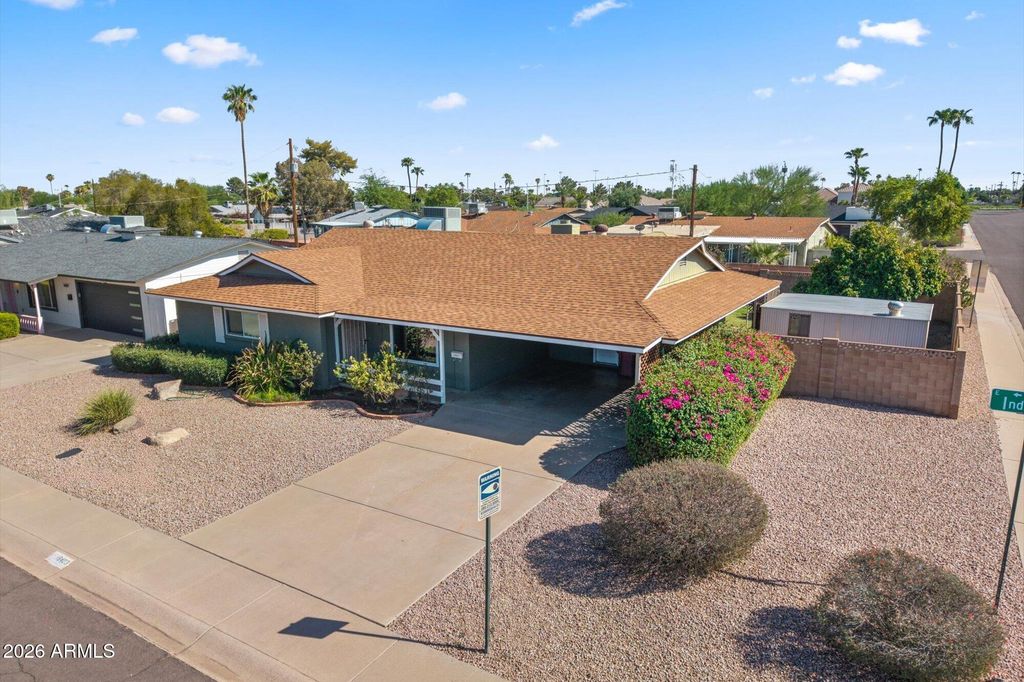 8403 E INDIANOLA Avenue, Scottsdale, AZ 85251 — exterior