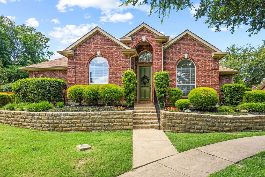 639 Stafford Circle, Rockwall, TX 75087