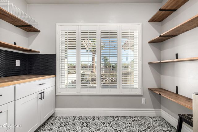 18008 N 75TH Avenue, Glendale, AZ 85308