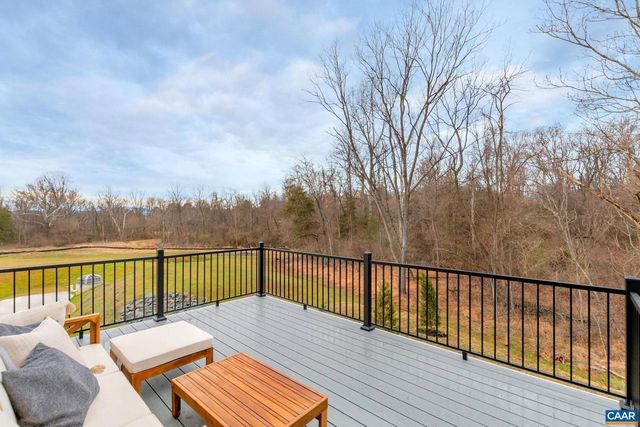 3053 RAMBLING BROOK LN, Crozet, VA 22932