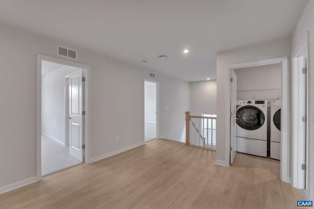 3053 RAMBLING BROOK LN, Crozet, VA 22932