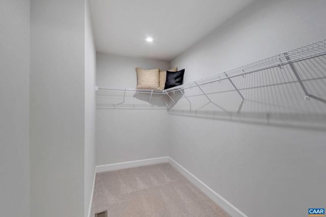 3053 RAMBLING BROOK LN, Crozet, VA 22932