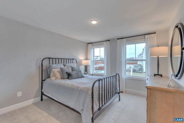 3053 RAMBLING BROOK LN, Crozet, VA 22932