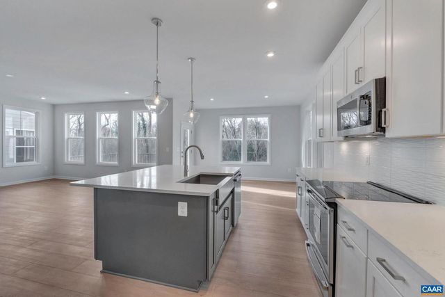 3053 RAMBLING BROOK LN, Crozet, VA 22932