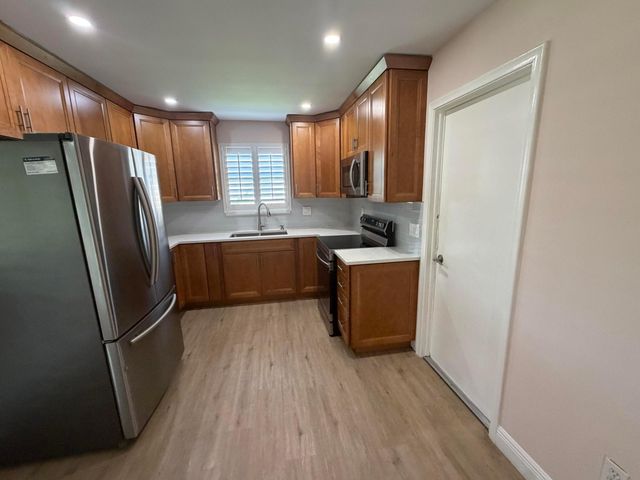 4733 BISON Street, Boca Raton, FL 33428