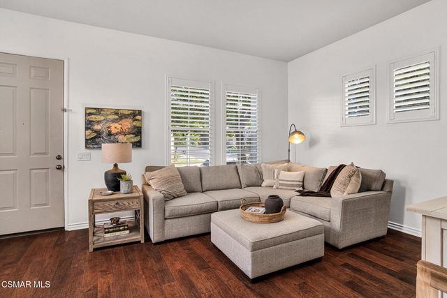 418 Arbor Court, Simi Valley, CA 93065