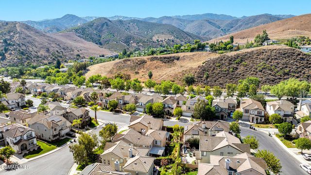 418 Arbor Court, Simi Valley, CA 93065