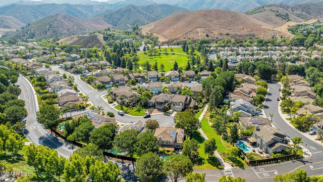 418 Arbor Court, Simi Valley, CA 93065