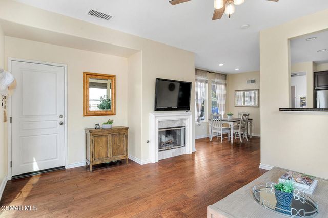 418 Arbor Court, Simi Valley, CA 93065