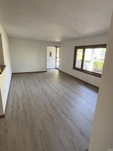 5505 Maurane Drive, Fort Wayne, IN 46804