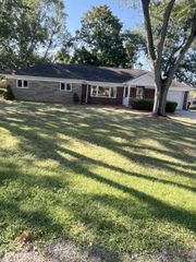 5505 Maurane Drive, Fort Wayne, IN 46804