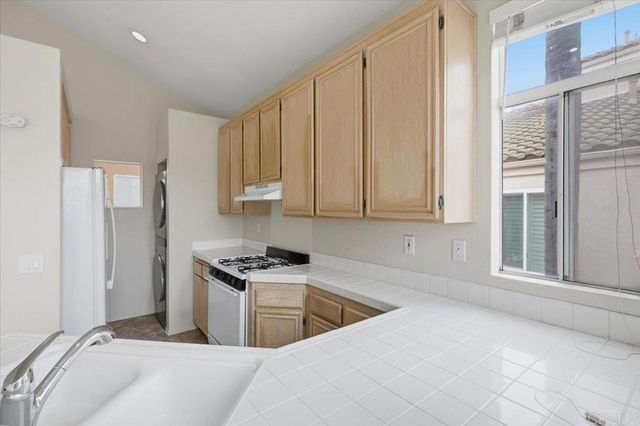 1351 Serena Circle 1, Chula Vista, CA 91910