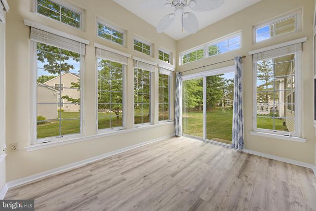 6 RAPIDS CT, Barnegat, NJ 08005