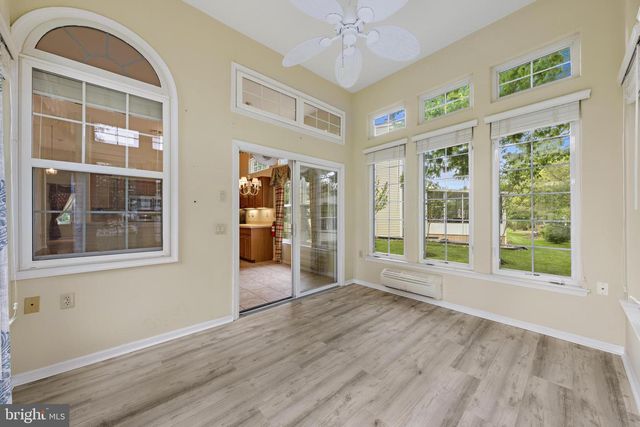 6 RAPIDS CT, Barnegat, NJ 08005