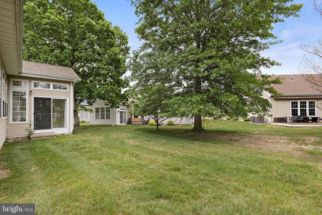 6 RAPIDS CT, Barnegat, NJ 08005
