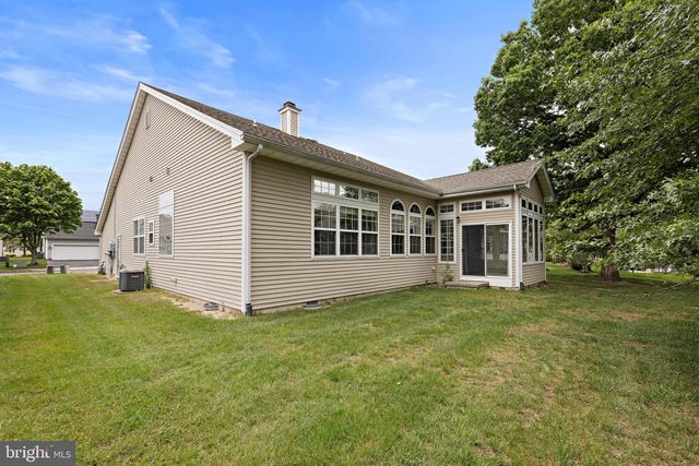 6 RAPIDS CT, Barnegat, NJ 08005