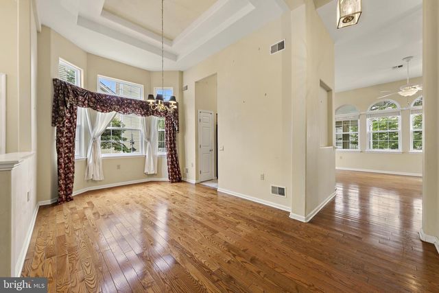 6 RAPIDS CT, Barnegat, NJ 08005