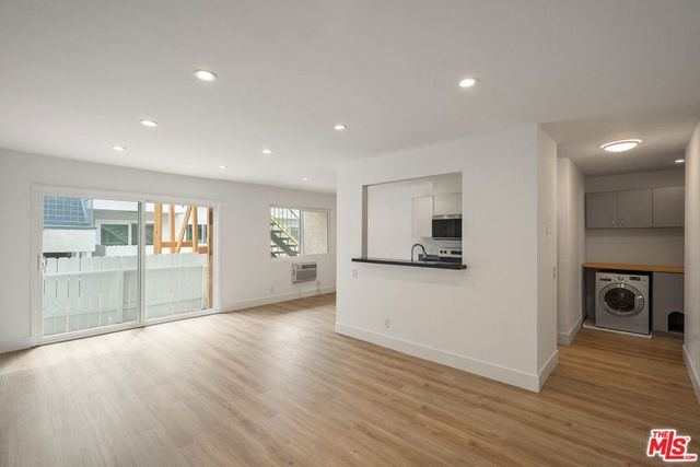 2884 Sawtelle Boulevard 108, Los Angeles, CA 90064