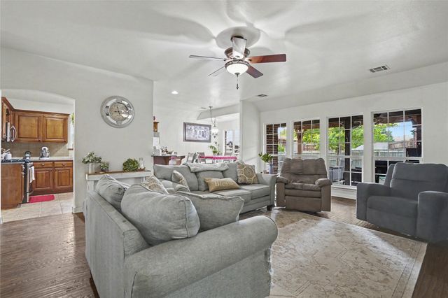 7501 E Jackson Street, Broken Arrow, OK 74014