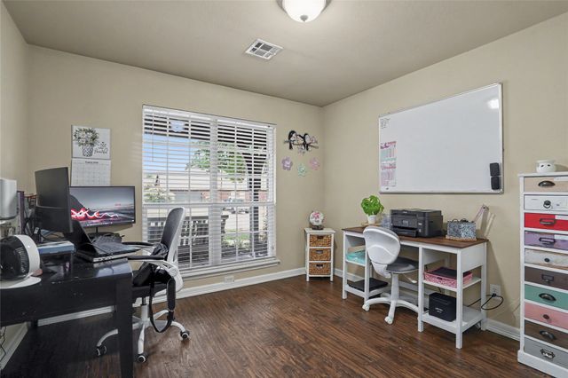 7501 E Jackson Street, Broken Arrow, OK 74014
