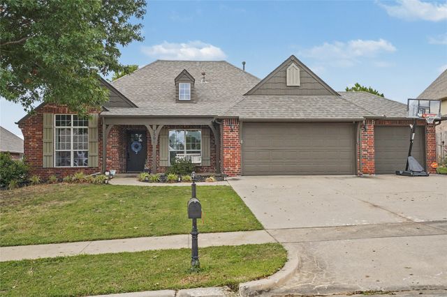 7501 E Jackson Street, Broken Arrow, OK 74014