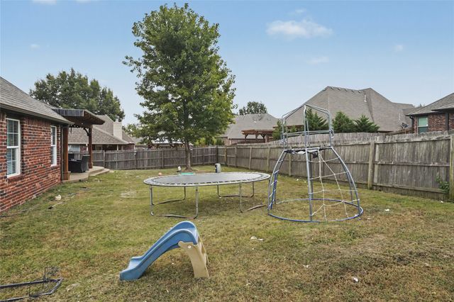 7501 E Jackson Street, Broken Arrow, OK 74014