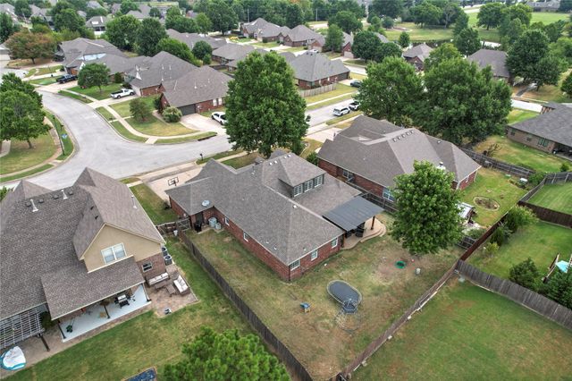 7501 E Jackson Street, Broken Arrow, OK 74014