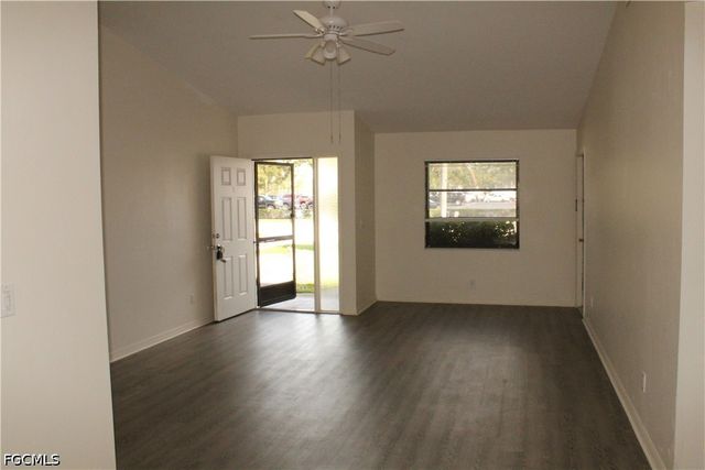 632 SE 13th CT 630 632, Cape Coral, FL 33990