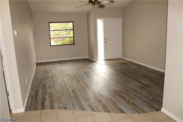 632 SE 13th CT 630 632, Cape Coral, FL 33990