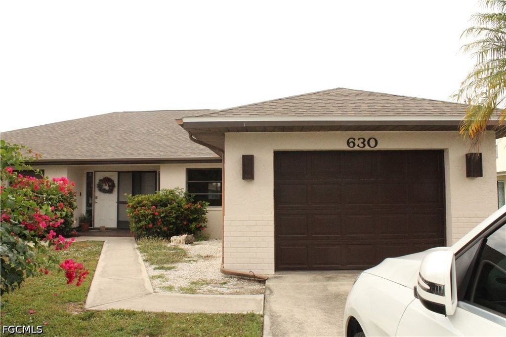 632 SE 13th CT 630 632, Cape Coral, FL 33990