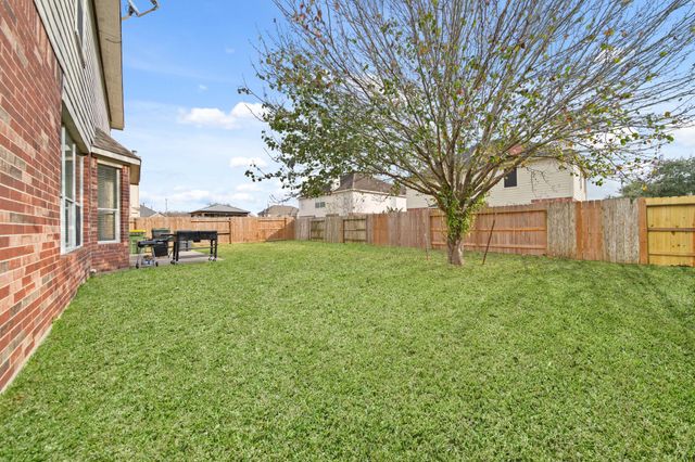8804 Sunforest Lane, Pearland, TX 77584