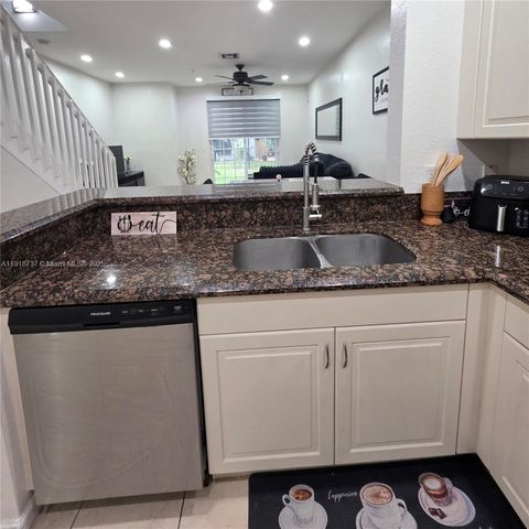 2612 SW 81st Ter 206, Miramar, FL 33025