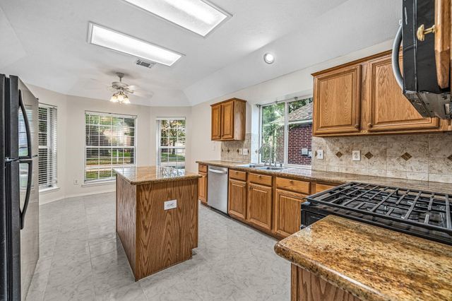 12335 Shadowvista Drive, Houston, TX 77082