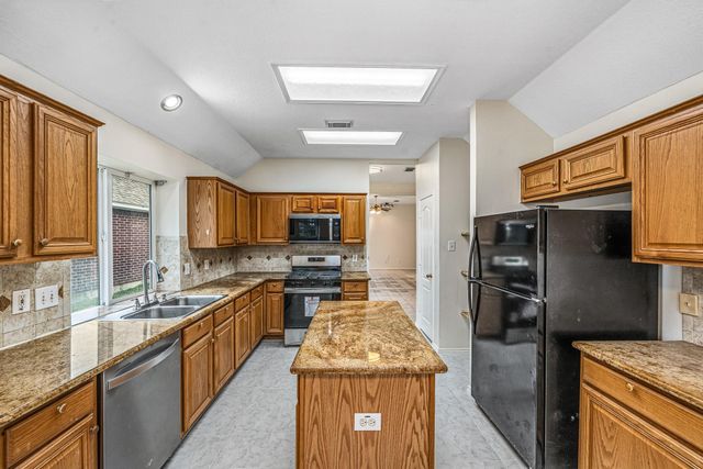 12335 Shadowvista Drive, Houston, TX 77082