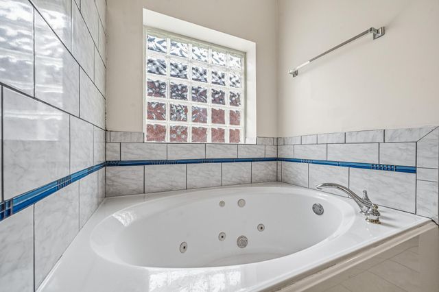 12335 Shadowvista Drive, Houston, TX 77082