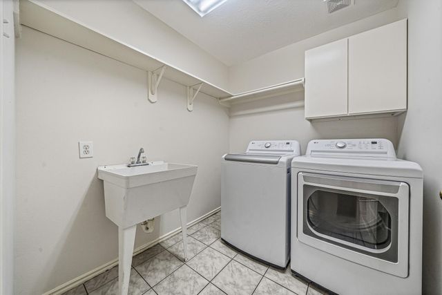 12335 Shadowvista Drive, Houston, TX 77082