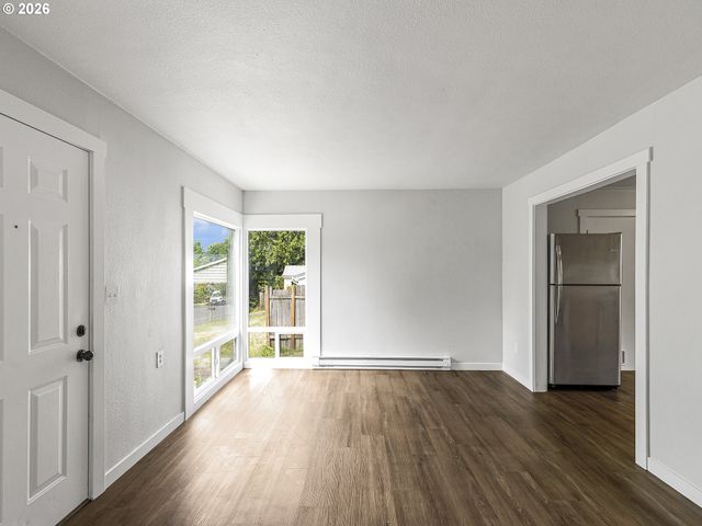 2324 E 16TH St, Vancouver, WA 98661