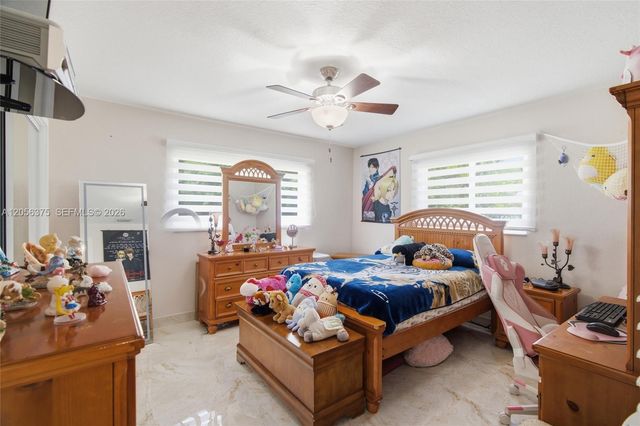 19501 SW 236th St, Homestead, FL 33031