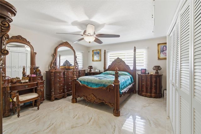 19501 SW 236th St, Homestead, FL 33031