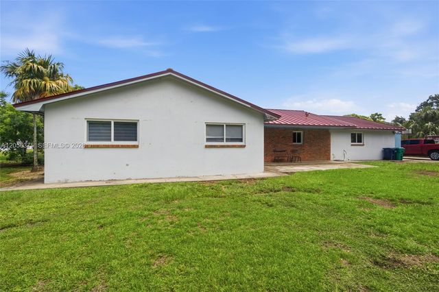 19501 SW 236th St, Homestead, FL 33031