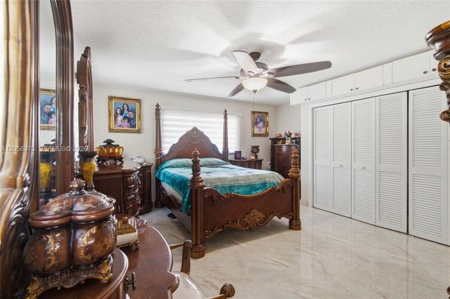19501 SW 236th St, Homestead, FL 33031