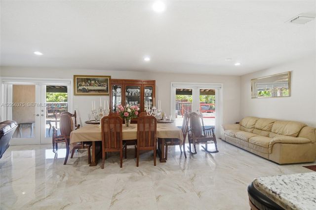 19501 SW 236th St, Homestead, FL 33031