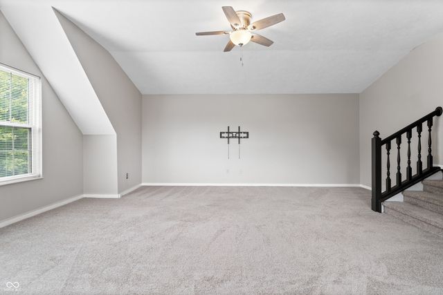8702 Buffett Parkway, Fishers, IN 46038