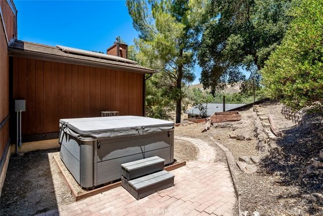 9056 Curbaril Avenue, Atascadero, CA 93422