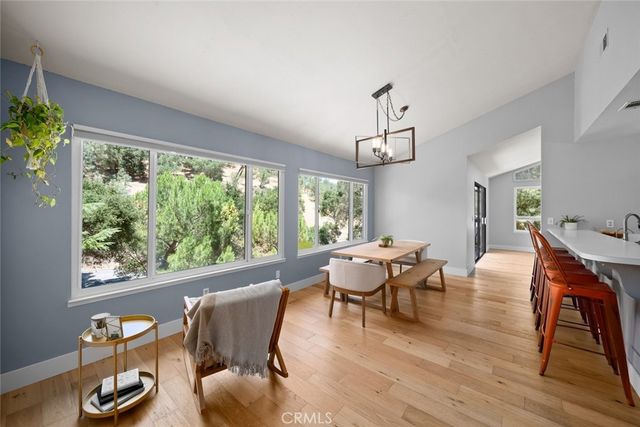 9056 Curbaril Avenue, Atascadero, CA 93422