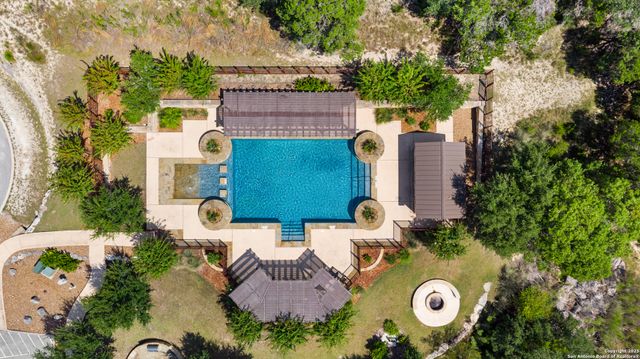 2440 Triple Peak, Canyon Lake, TX 78133