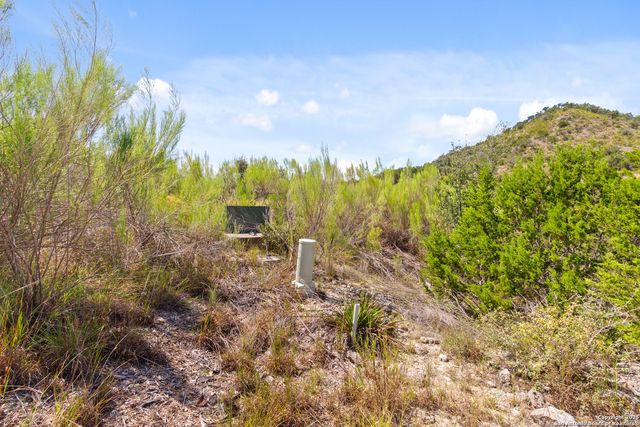 2440 Triple Peak, Canyon Lake, TX 78133